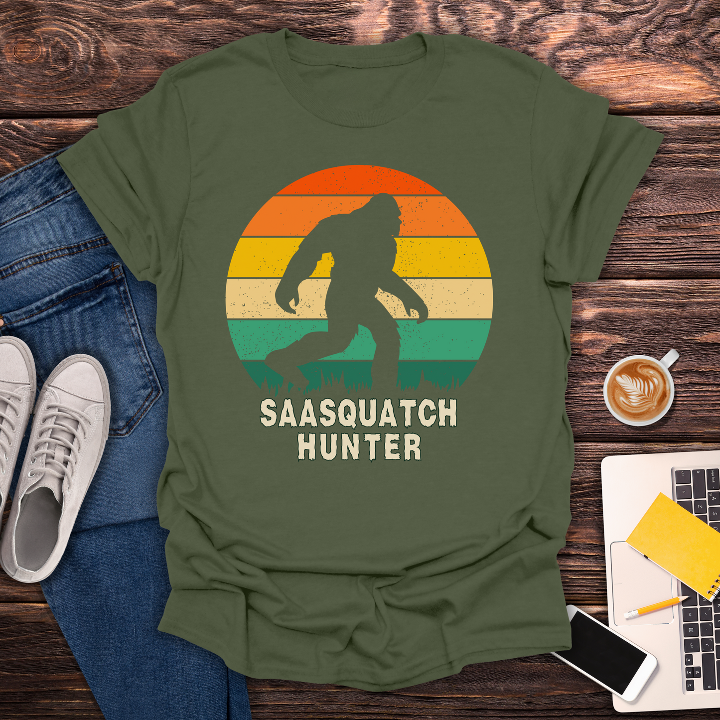 SaaSquatch Hunter - T-Shirt